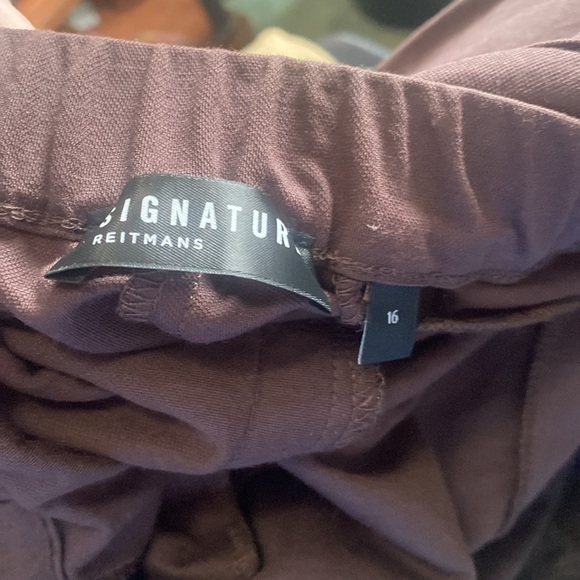 Linen Capri - Picture 5 of 6